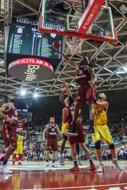 与阿纳海姆 与阿纳海姆