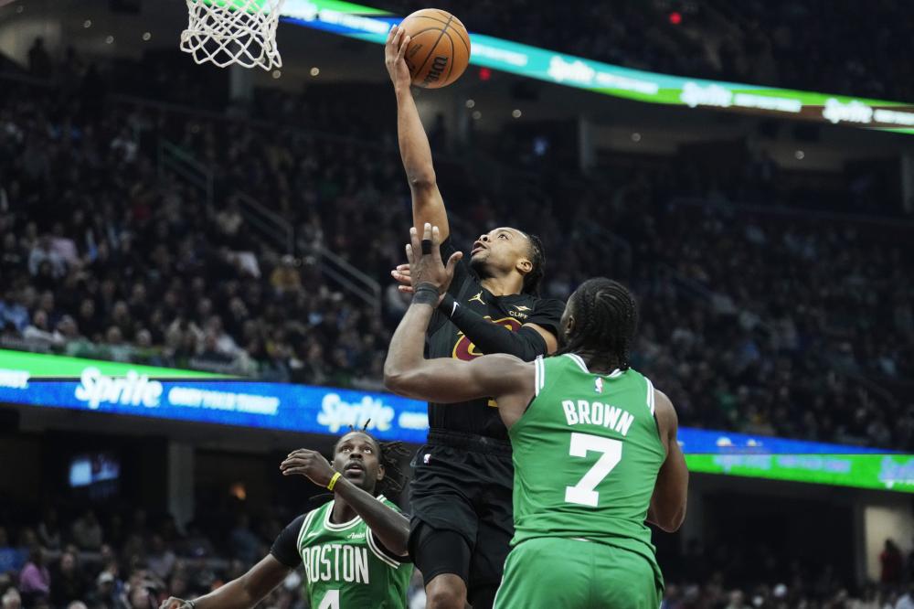 中场休息成 中场休息成