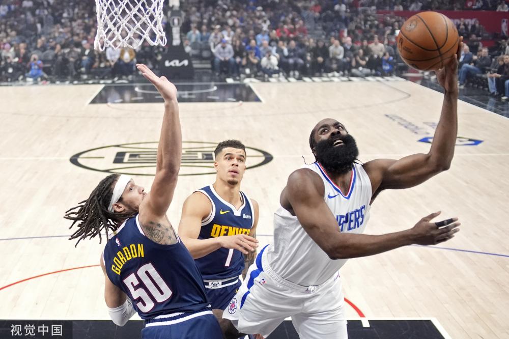 巴黎的进攻 巴黎的进攻