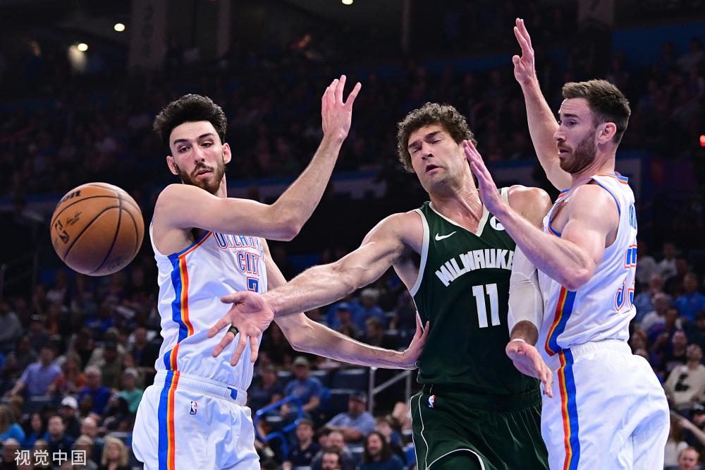 在中后场的 在中后场的